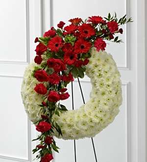 La agraciada Homenaje FTD ® ™ Wreath