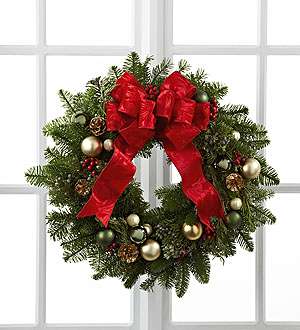 El Winter Wonders FTD ® ™ Wreath
