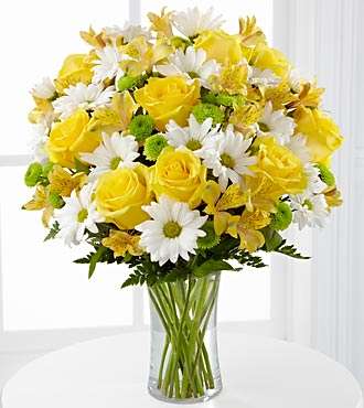 The Sunny Sentiments™ Bouquet by FTD®