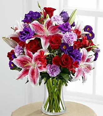 The Stunning Beauty™ Bouquet by FTD®