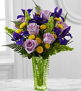 The FTD® Garden Vista™ Bouquet
