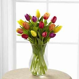 Brillantes Tulipanes™ FTD®